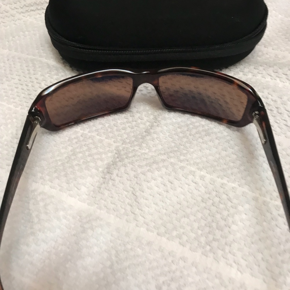 Revo sunglasses - Picture 2 of 5